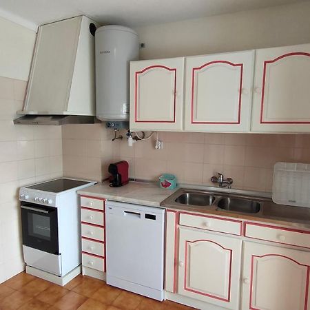 Flat Over The Sea 1Min To The Beach Apartment บัวร์คูส ภายนอก รูปภาพ