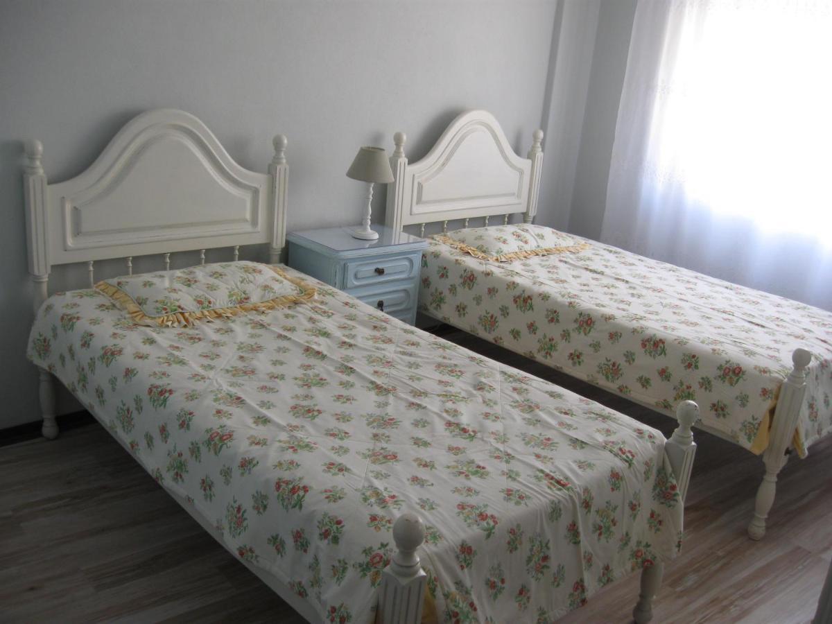 Flat Over The Sea 1Min To The Beach Apartment บัวร์คูส ภายนอก รูปภาพ
